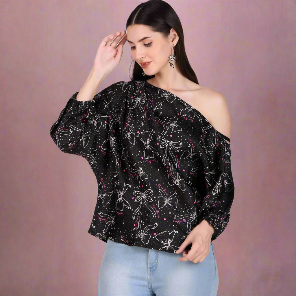 black one shoulder top
