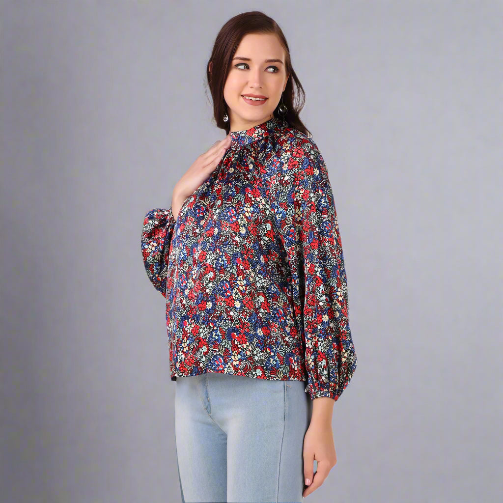 long sleeves satin top side